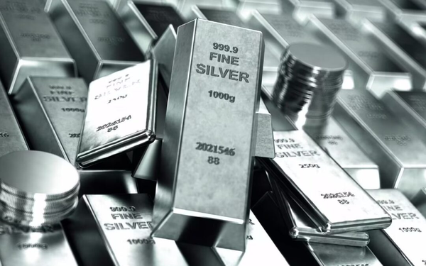 The $5 Million Stand: Inside the Mind of the "Diamond-Handed Silver Short